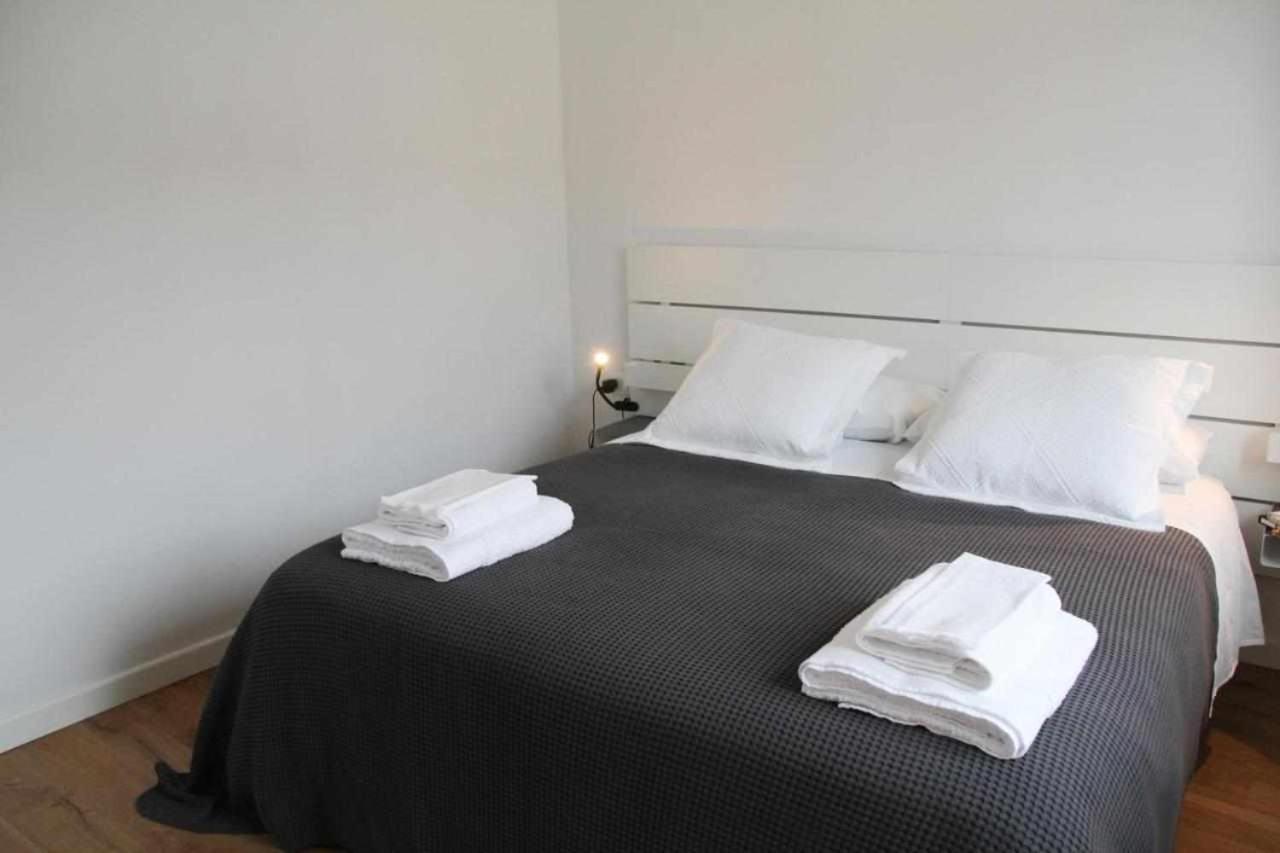 Waterfront Balcony I Grani 1 Resort Style Suite ليفورنو المظهر الخارجي الصورة