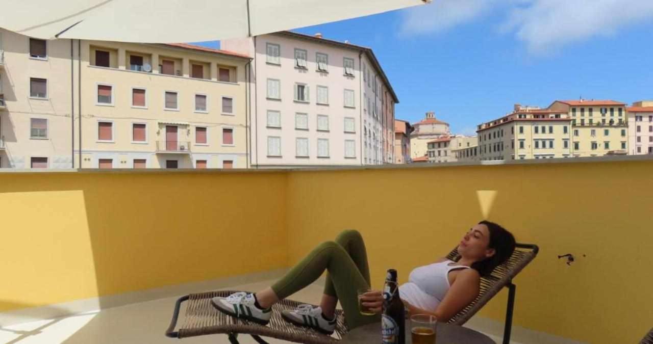 Waterfront Balcony I Grani 1 Resort Style Suite ليفورنو المظهر الخارجي الصورة