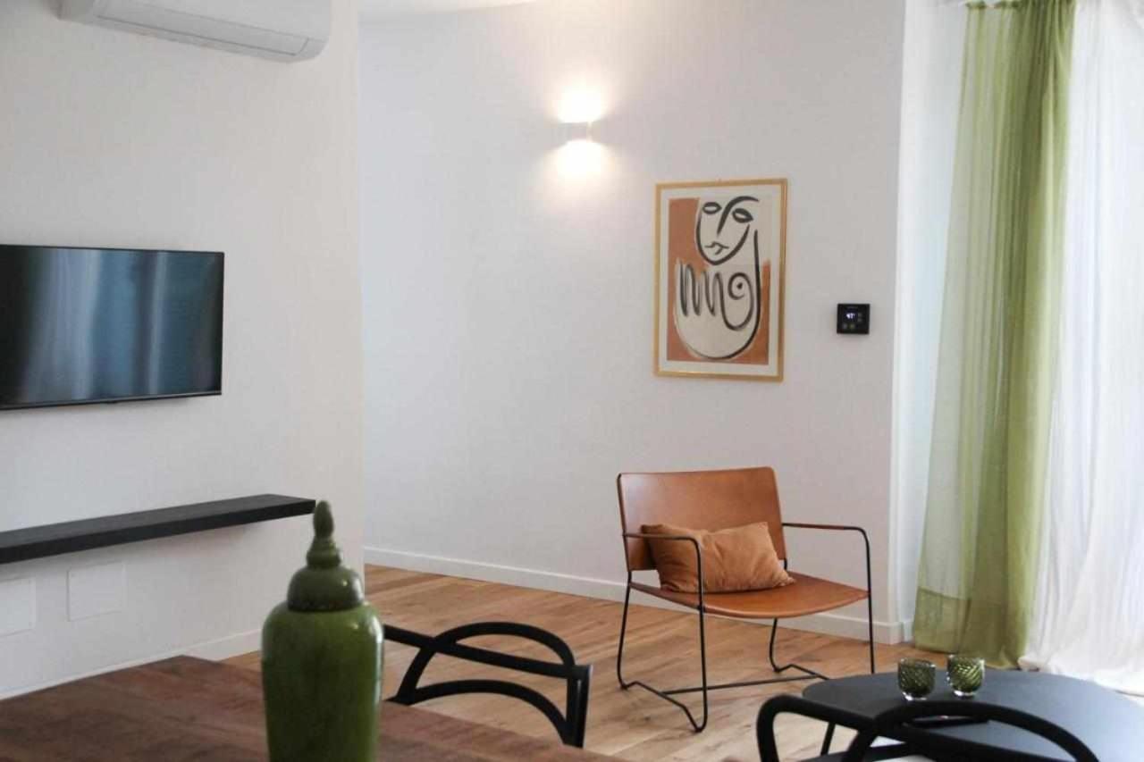 Waterfront Balcony I Grani 1 Resort Style Suite ليفورنو المظهر الخارجي الصورة